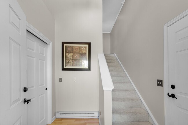 Building Photo - 2623 Cobblestone Dr