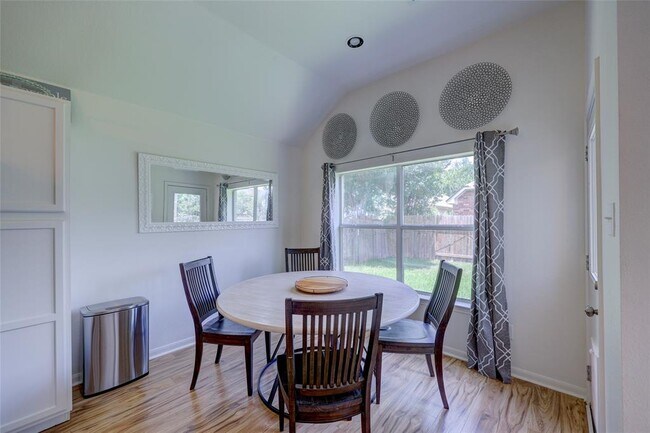 Building Photo - 1819 Nelson Ranch Loop
