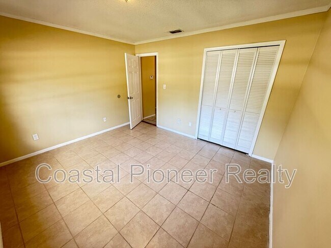 Building Photo - 1009 Marlene Dr