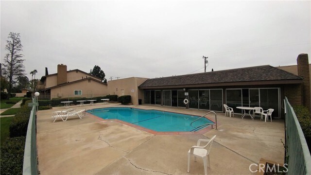 Building Photo - 12700 Newport Ave