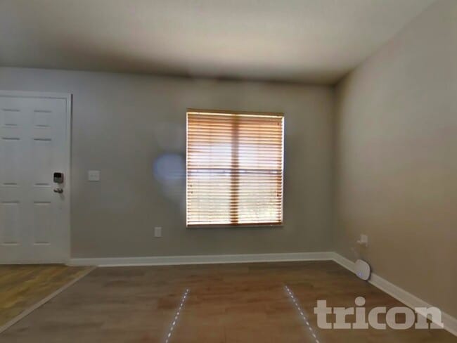 Building Photo - 321 Black Springs Ln