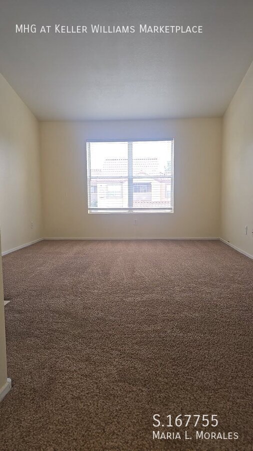 Building Photo - 2300 E Silverado Ranch Blvd