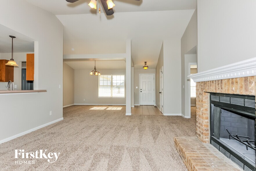 Building Photo - 3 Princess Grace Ct