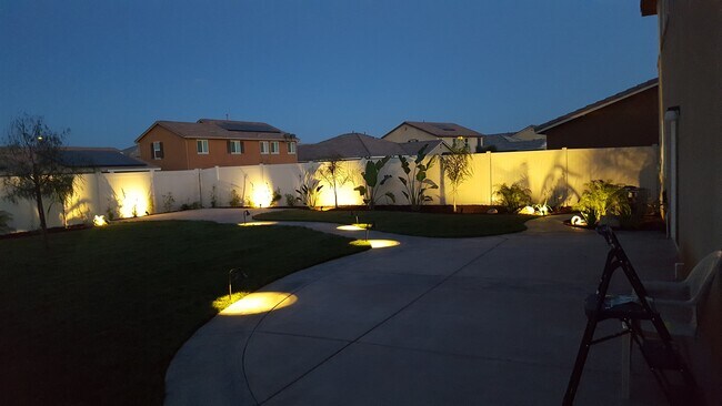 Building Photo - 3423 Joshua Tree Ct
