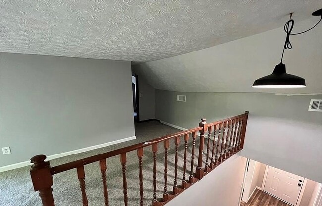 Building Photo - 3025 Maysville Rd