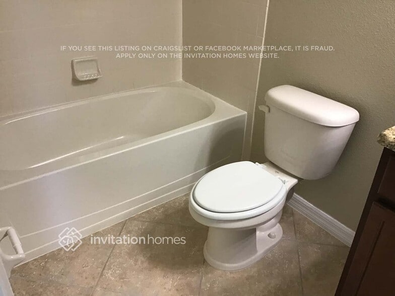 Building Photo - 2908 Youngford St