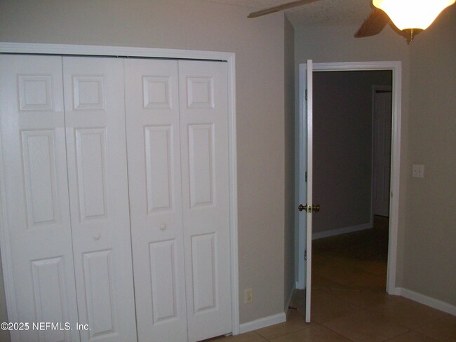Building Photo - 2185 Walkers Glen Ln