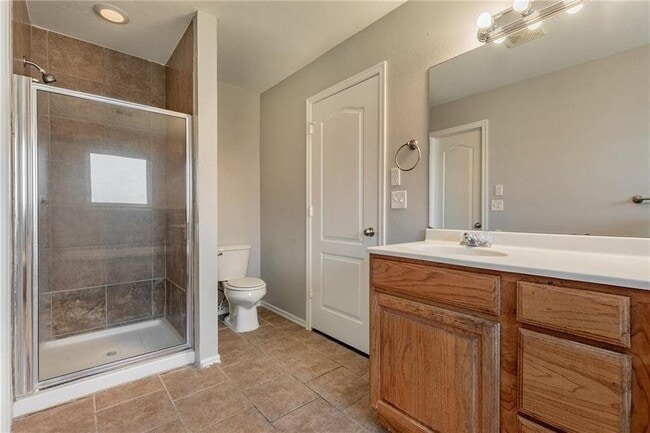 Building Photo - 1004 Mollie Rausch Ln