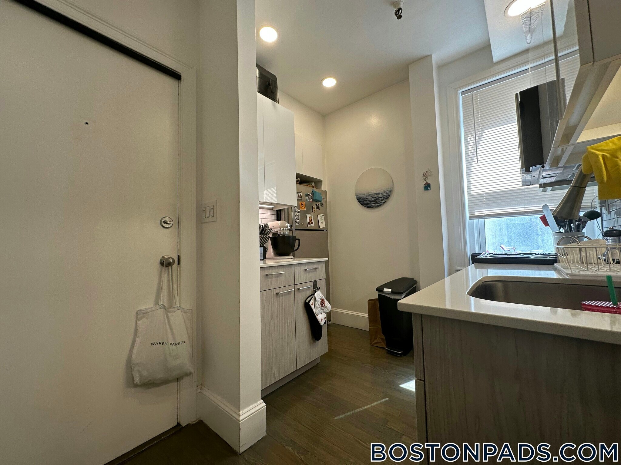 Building Photo - 111 Park Dr