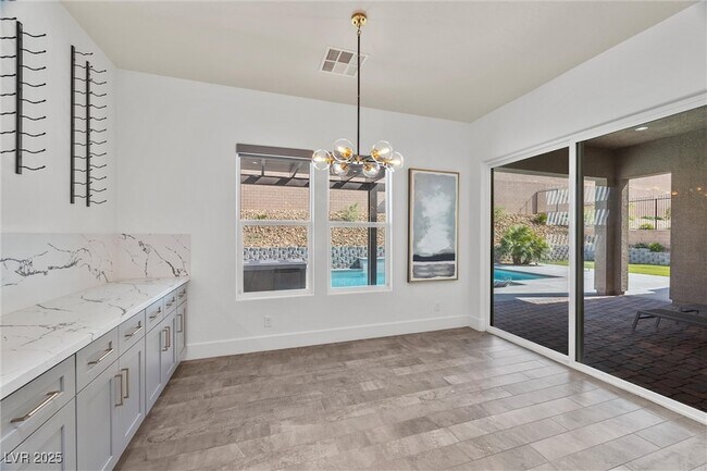 Building Photo - 6243 Carol Butte Ct