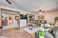 Building Photo - 8407 E Angus Dr