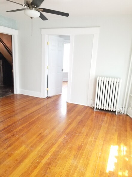 Building Photo - 365 Prospect Ave