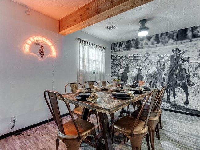 Building Photo - 2140 SE 44th St