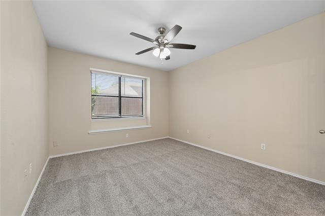 Building Photo - 240 Northwood Dr