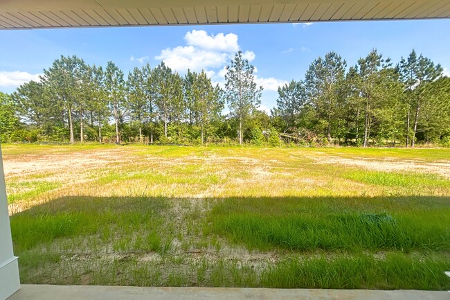 Building Photo - 225 Firefly Ln
