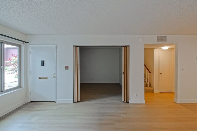 Building Photo - SPACIOUS, 2-STORY, 3BR2.5BA LAKESIDE CONDO...