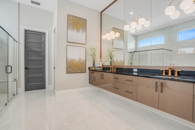 Building Photo - 4218 Mendel Ln