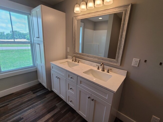 Building Photo - Vinemont/Cullman Area