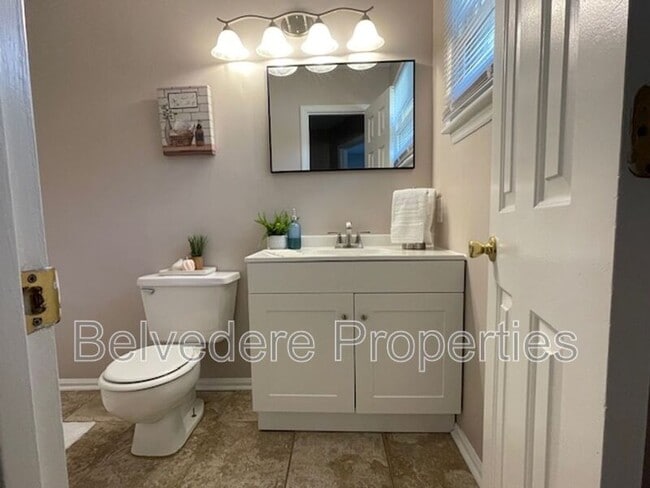 Building Photo - 3607 McCuiston Rd