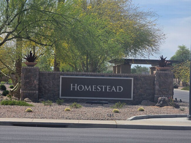 Building Photo - 40397 W Sanders Way