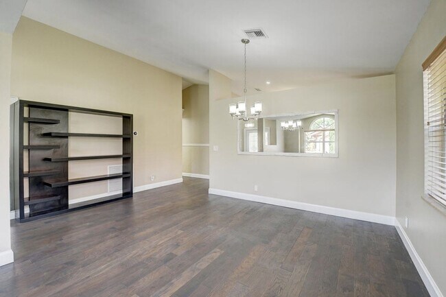 Building Photo - Rainbow Lakes