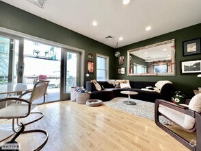 Building Photo - 2 bedroom in BROOKLYN NY 11222