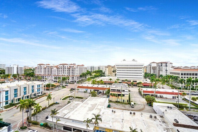 Building Photo - 155 E Boca Raton Rd