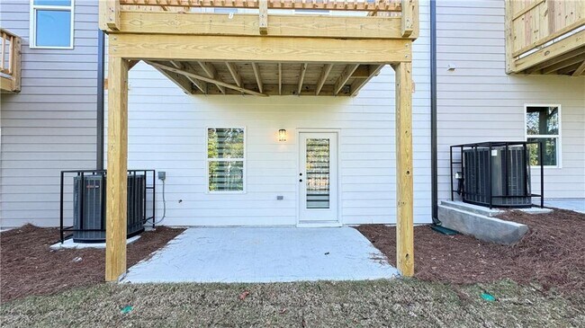 Building Photo - 1475 Creekside Cir NW
