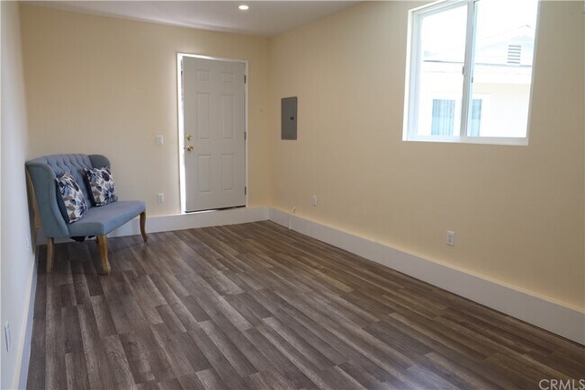 Building Photo - 11598 Cranston Ave