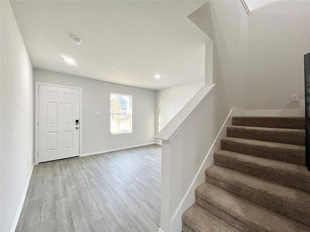 Building Photo - 872 Eagles Nest Dr