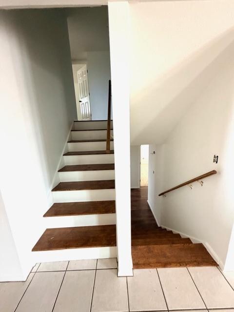 Building Photo - 1840 S Las Palmas Cir