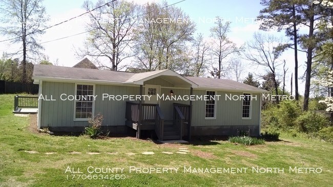 Primary Photo - 4646 Pinecrest Dr