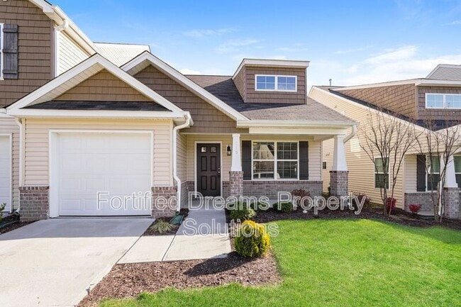 Building Photo - 119 Red Plum Ln