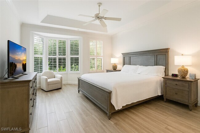 Building Photo - 233 Colonade Cir