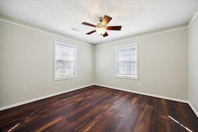 Building Photo - 1115 Post St