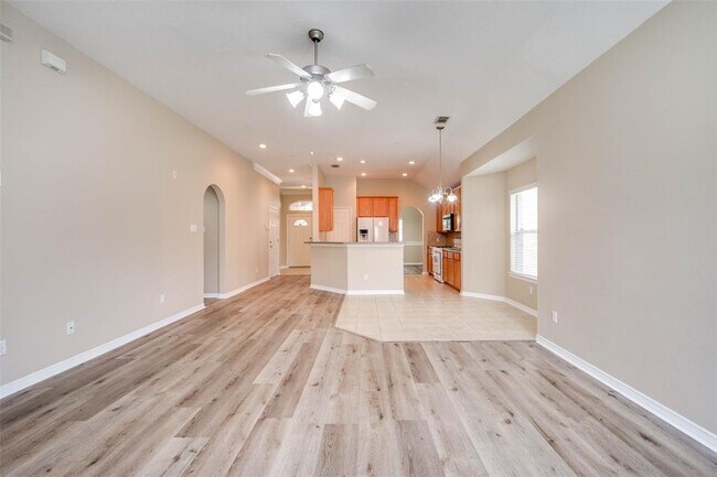 Building Photo - 20214 Sunset Ranch Dr