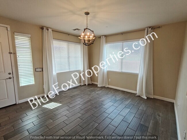 Building Photo - 8545 N Gaetano Loop