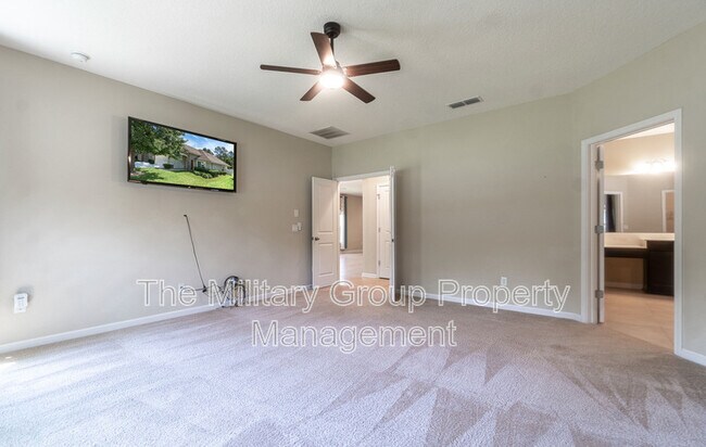Building Photo - 216 S Torwood Dr