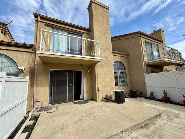 Building Photo - 2631 Lookout Cir