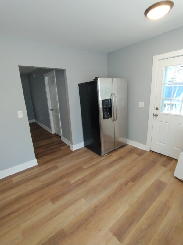 Building Photo - 2643 12th Ave S