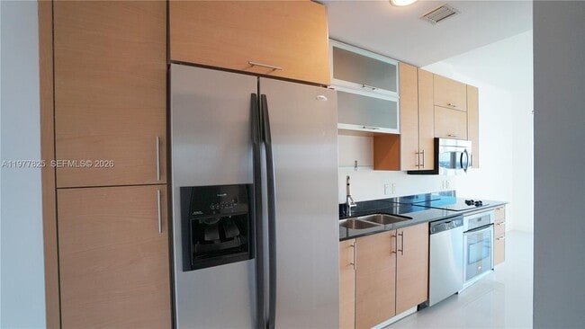 Building Photo - 60 SW 13th St