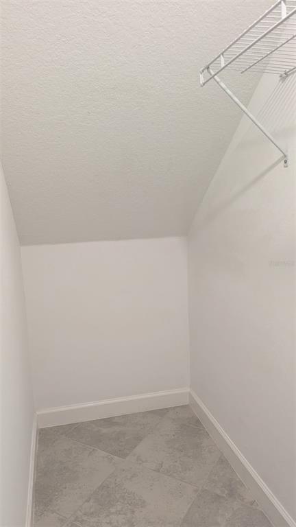 Building Photo - 1384 White Fox Run