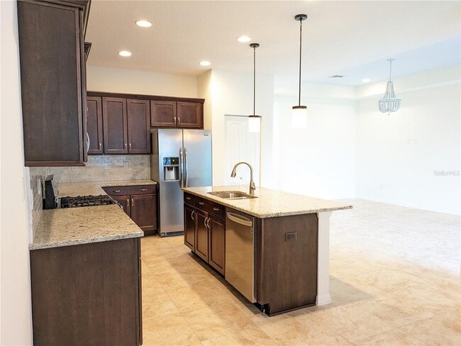 Building Photo - 4716 Silvermoss Dr
