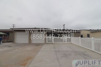 Building Photo - Jefferson Ave (772)