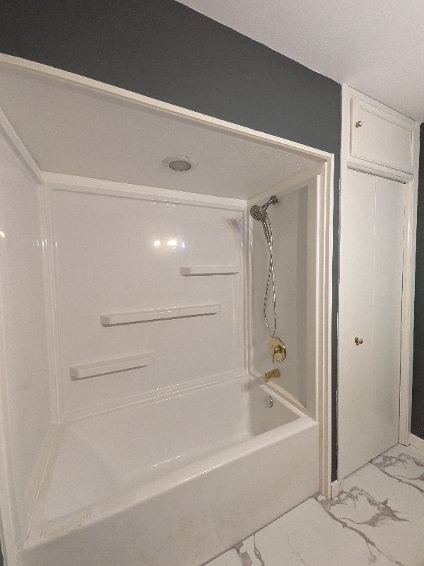 Building Photo - 3925 18th Ave NW