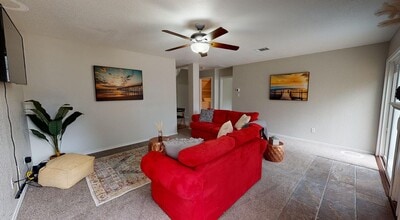 Building Photo - 12401 Uttimer Ln