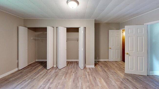 Building Photo - 1118 High St