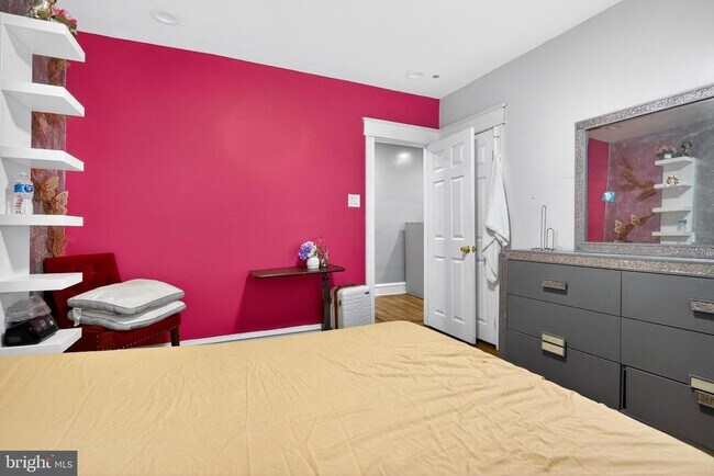 Building Photo - 1120 Haworth St