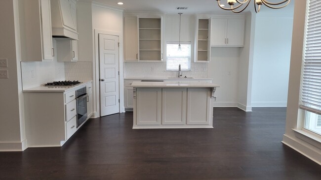 Building Photo - Beautiful 4 bedroom in Baton Rouge