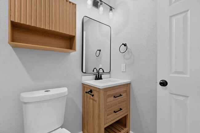 Building Photo - Plano Gem Ready To Be Your Home